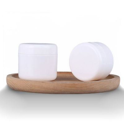 Crème pour le visage vide Bouteilles de cosmétiques en plastique blanc Infractibles Approbation SGS