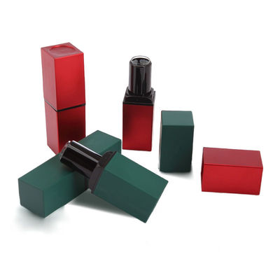 Résistant à l'usure Le rouge à lèvres vert ABS Tubes rechargeables 3,8g Capacité